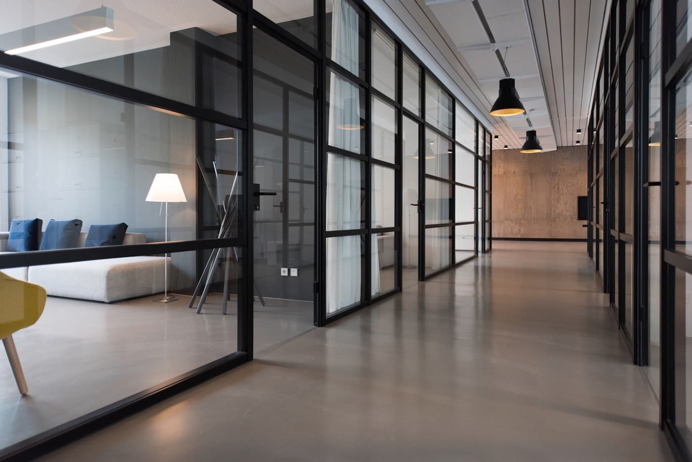 Premium office lobby for corporate chauffeur travel